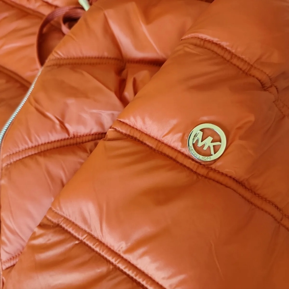 NWT MICHAEL KORS WOMENS PLUS SIZE PACKABLE DOWN HOODED PUFFER COAT SIZE L ORANGE - Picture 12 of 12